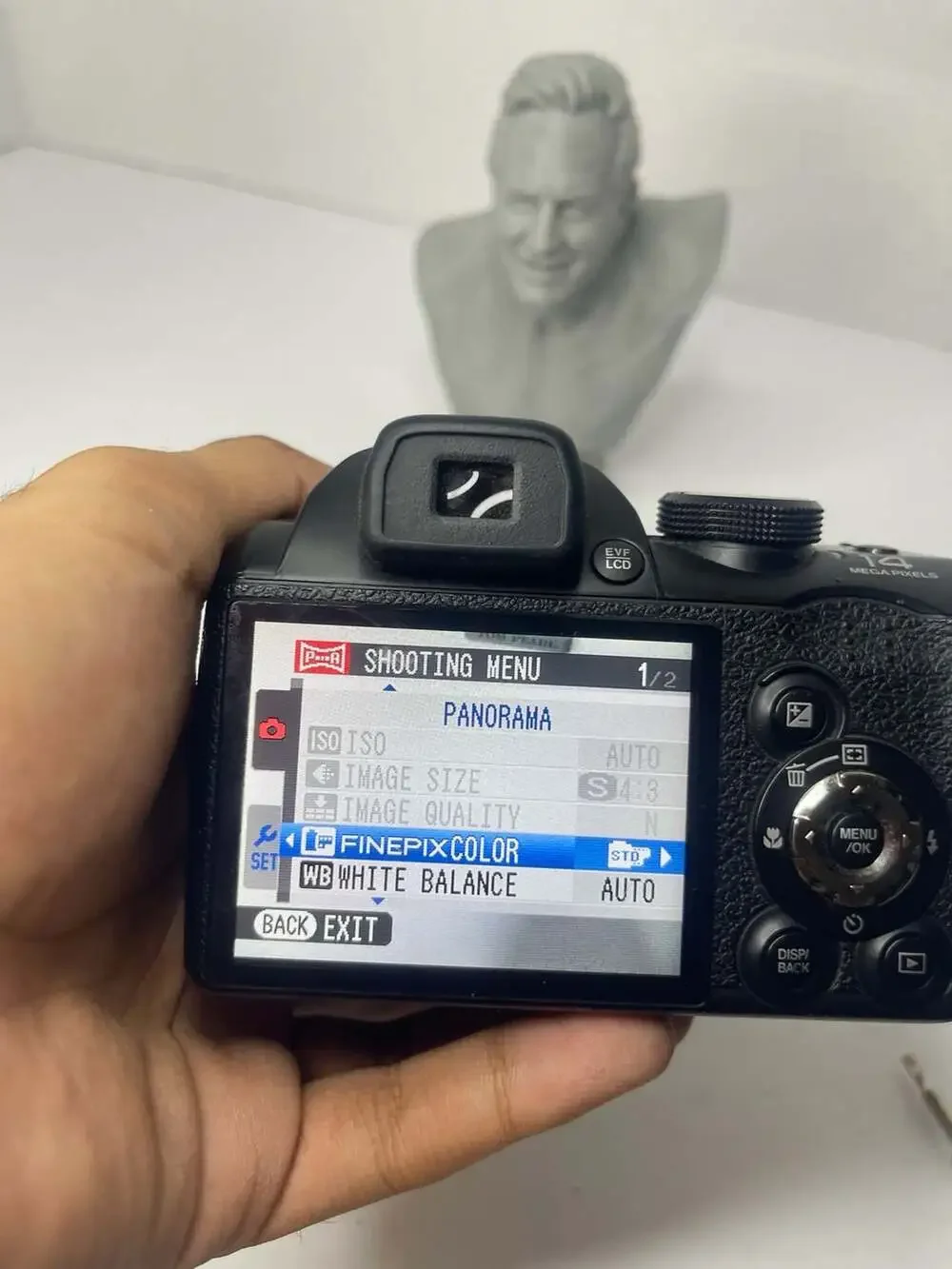 Fujifilm FinePix S4300 14MP Digital Camera with 30x Optical Zoom